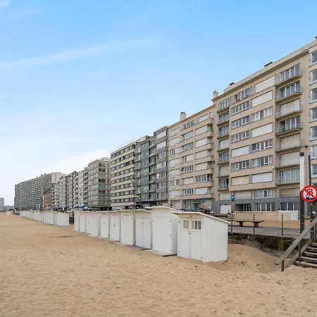 Appartement Zonnig Familie App Op Zeedijk Met Zeezicht Voor 6p Ostende